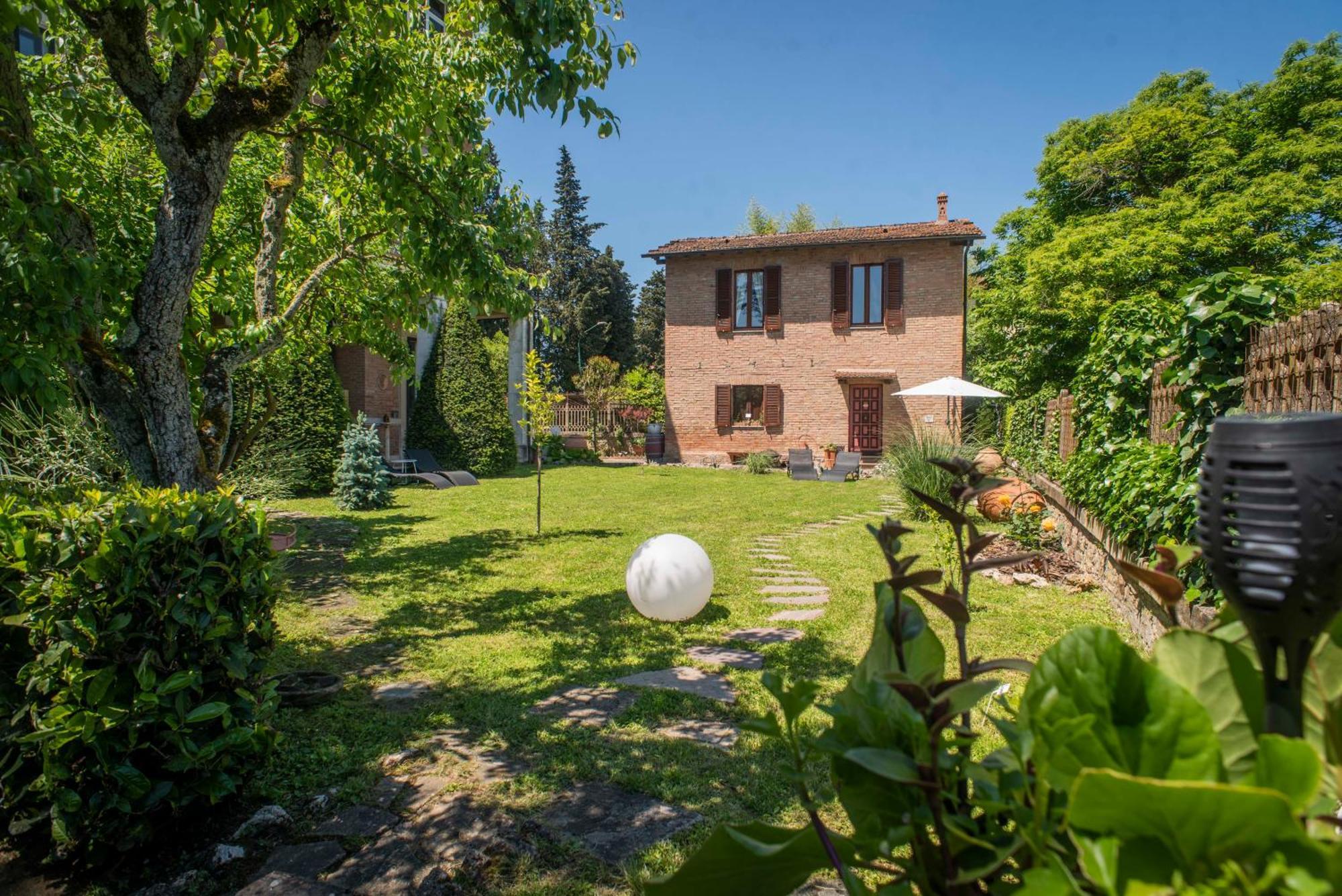 Villa Elvira 1931 Siena Exterior photo