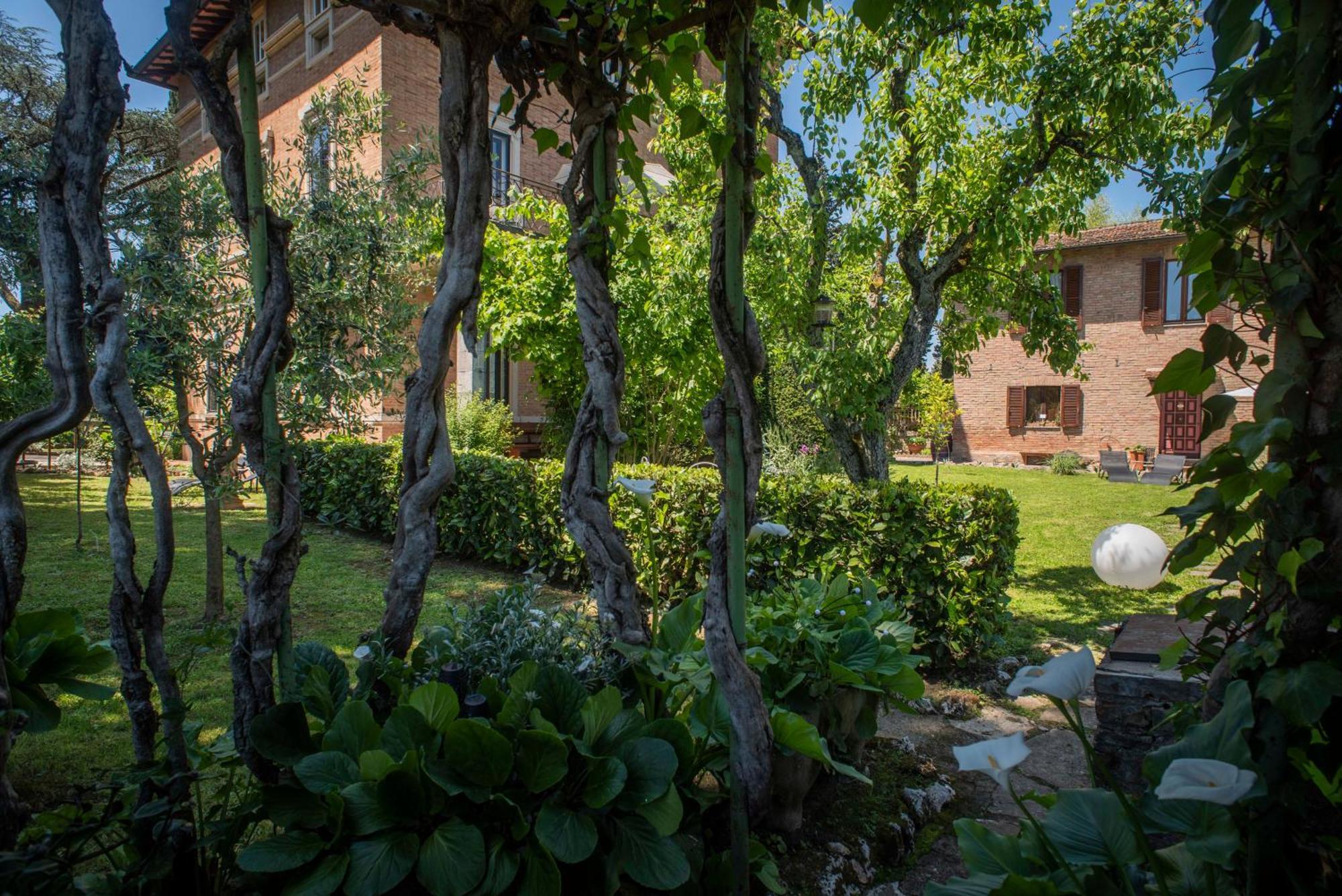 Villa Elvira 1931 Siena Exterior photo
