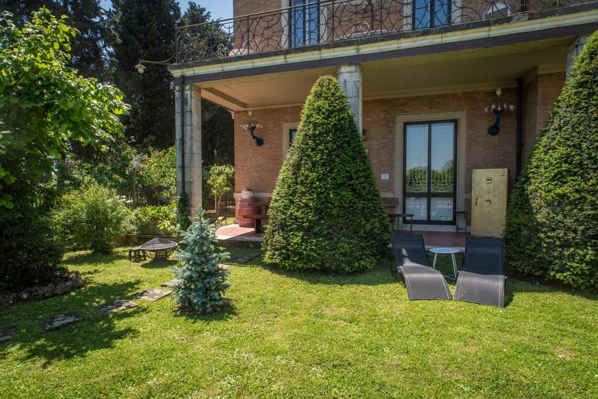 Villa Elvira 1931 Siena Exterior photo
